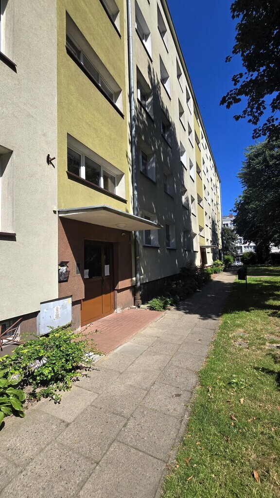 2 pokoje, balkon, parter-obok Hanza, po remoncie! (2)