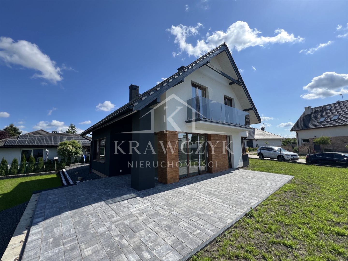 Dom wolnostojący w Kościnie na sprzedaż (1)