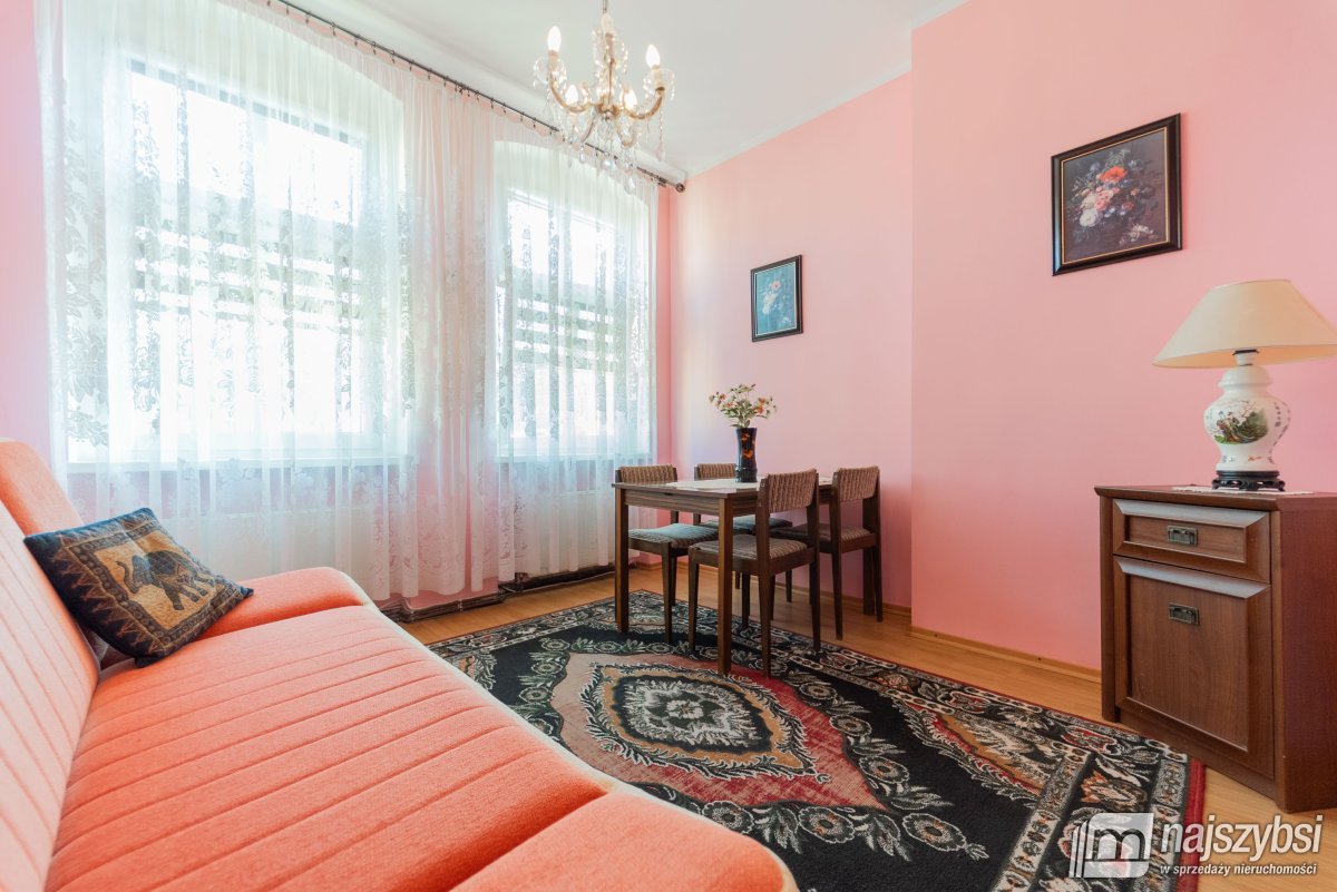 Świnoujście - mieszkanie w kamienicy z potencjałem (17)