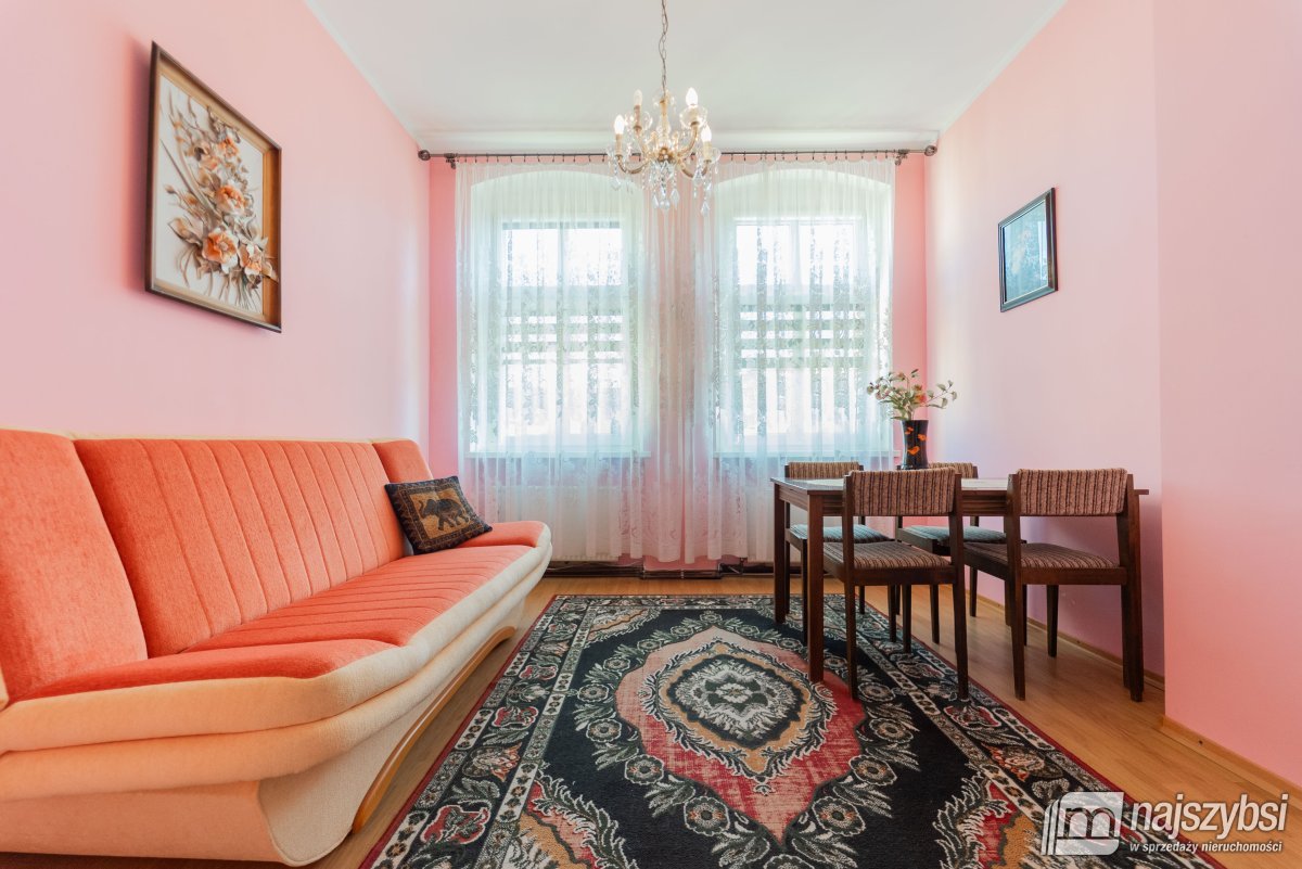 Świnoujście - mieszkanie w kamienicy z potencjałem (18)