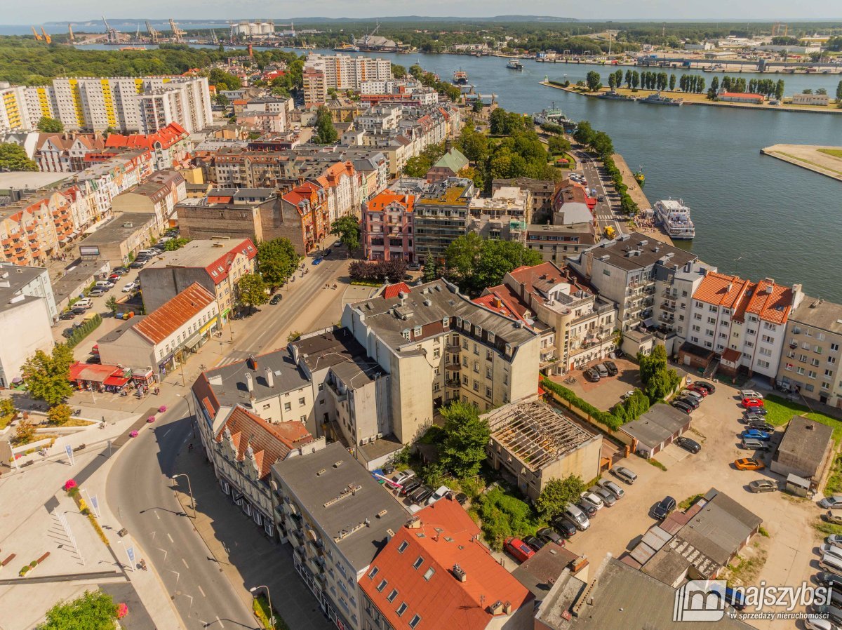 Świnoujście - mieszkanie w kamienicy z potencjałem (23)