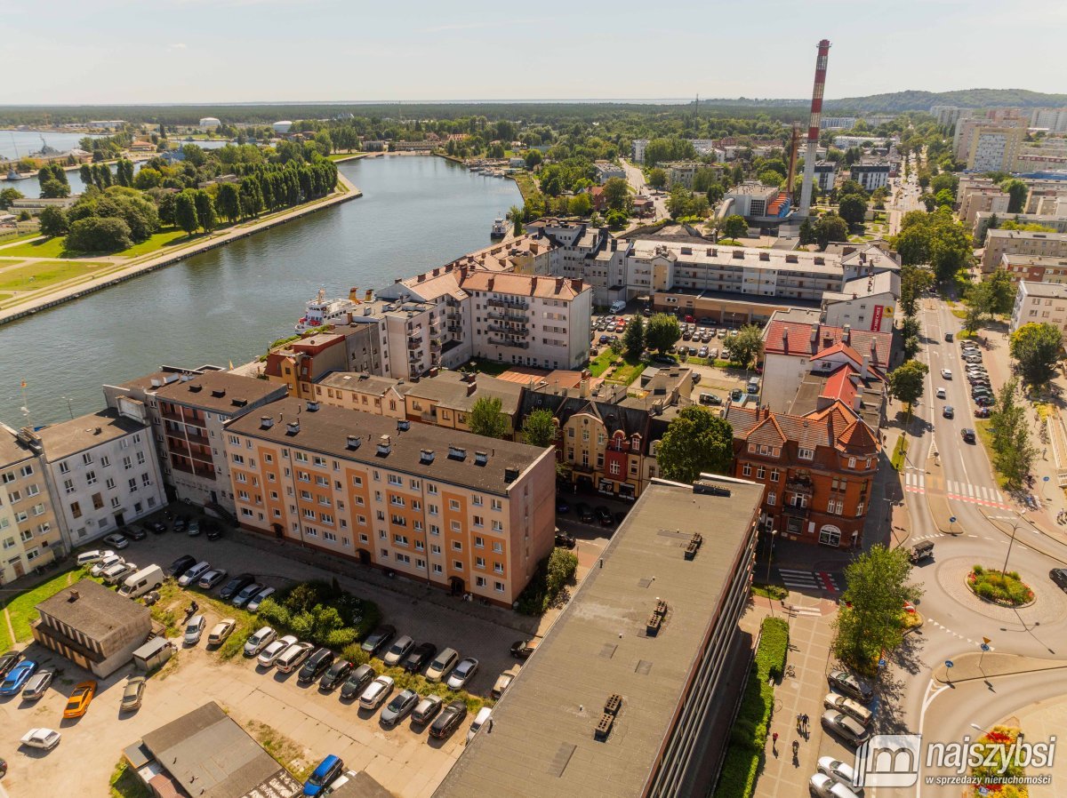 Świnoujście - mieszkanie w kamienicy z potencjałem (24)