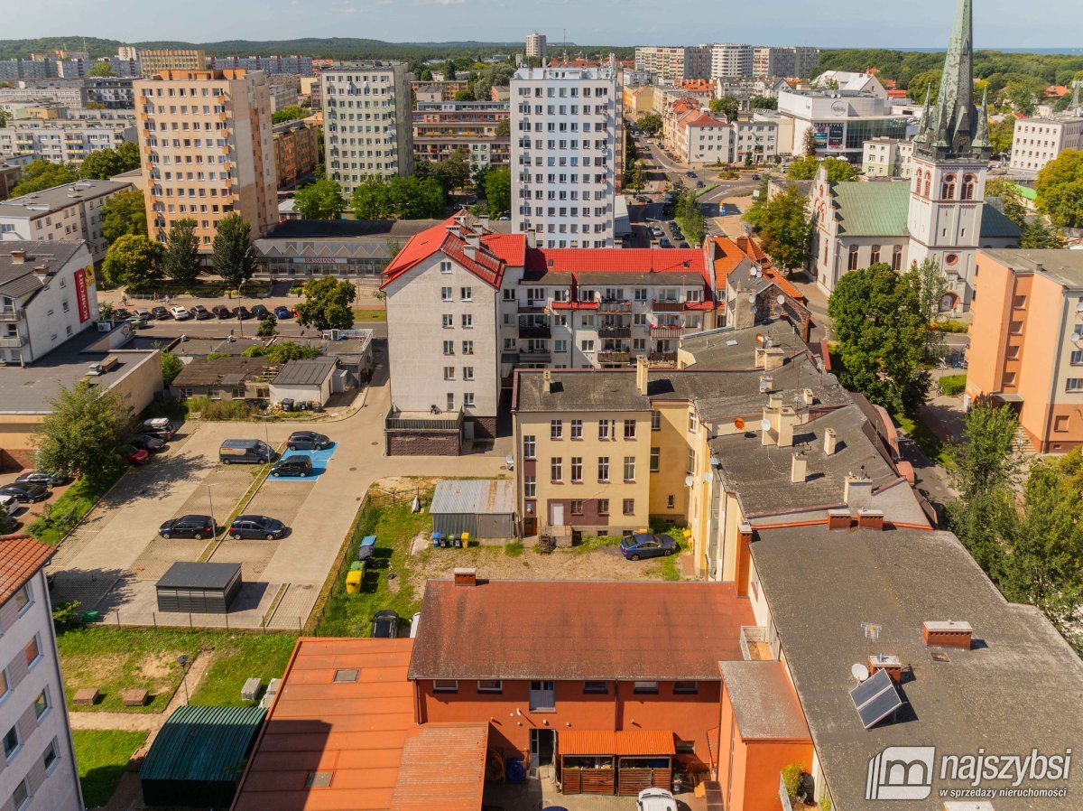 Świnoujście - mieszkanie w kamienicy z potencjałem (3)