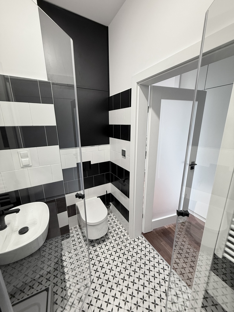 Komfortowe 2-pokojowe mieszkanie w ścisłym centrum (14)