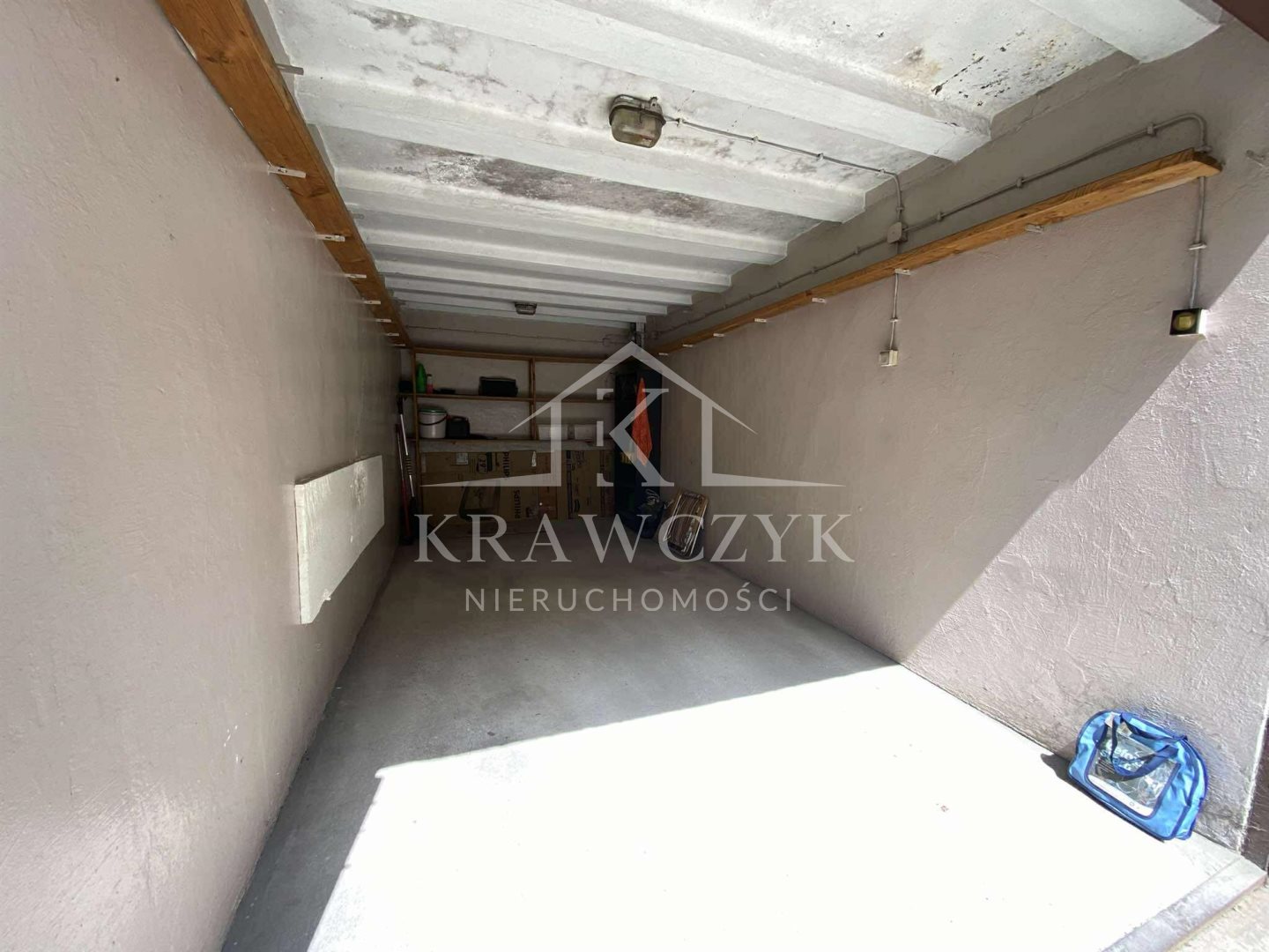 Garaż 15 m2 - Centrum, ul. Plac Lotników (1)