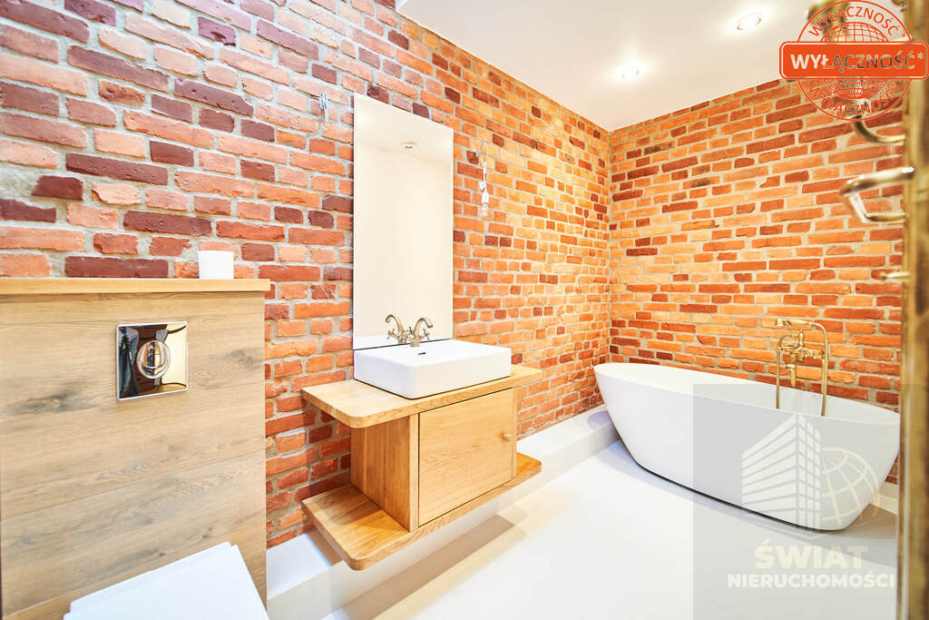 Na sprzedaż dom po kapitalnym remoncie. (12)