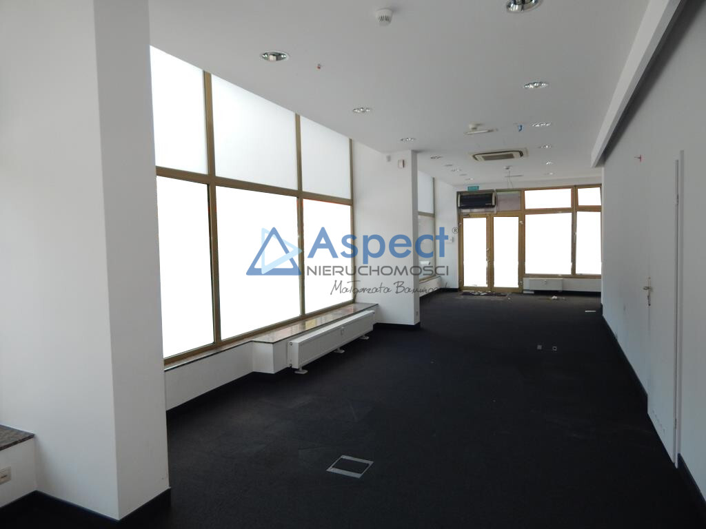 Wynajem - atrakcyjny lokal, Centrum, 118 m2. (4)