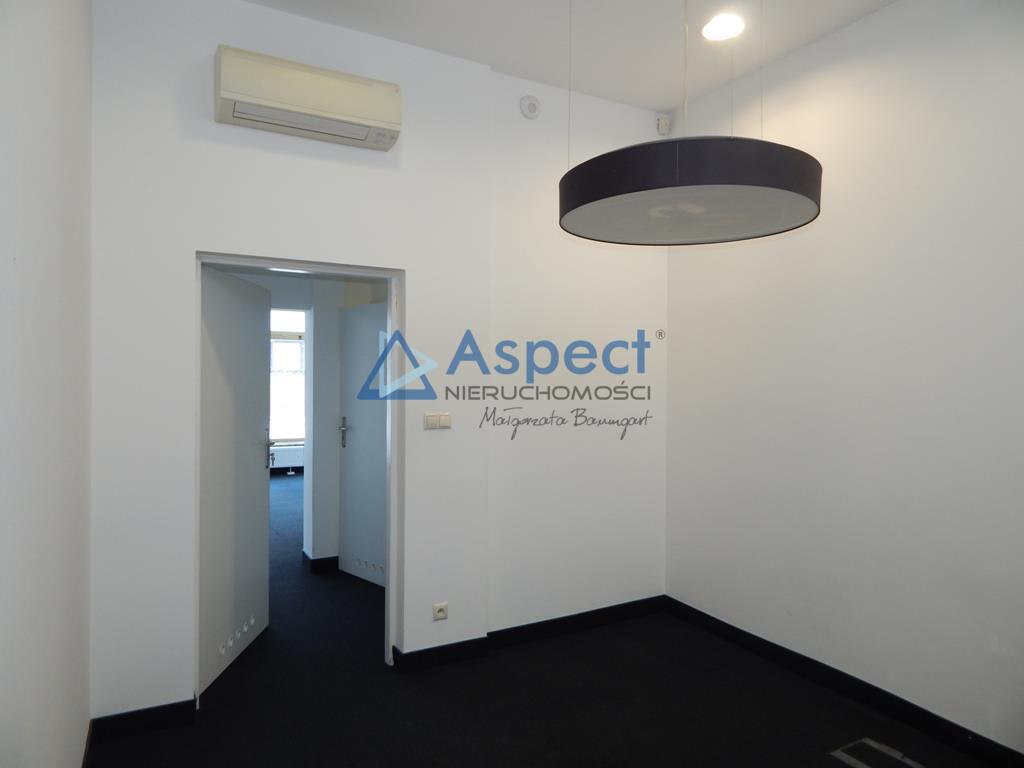 Wynajem - atrakcyjny lokal, Centrum, 118 m2. (7)