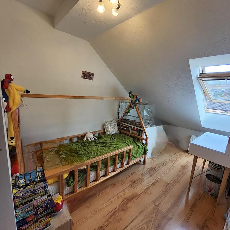 Przestronne 4 pokoje z balkonem i garażem. (11)