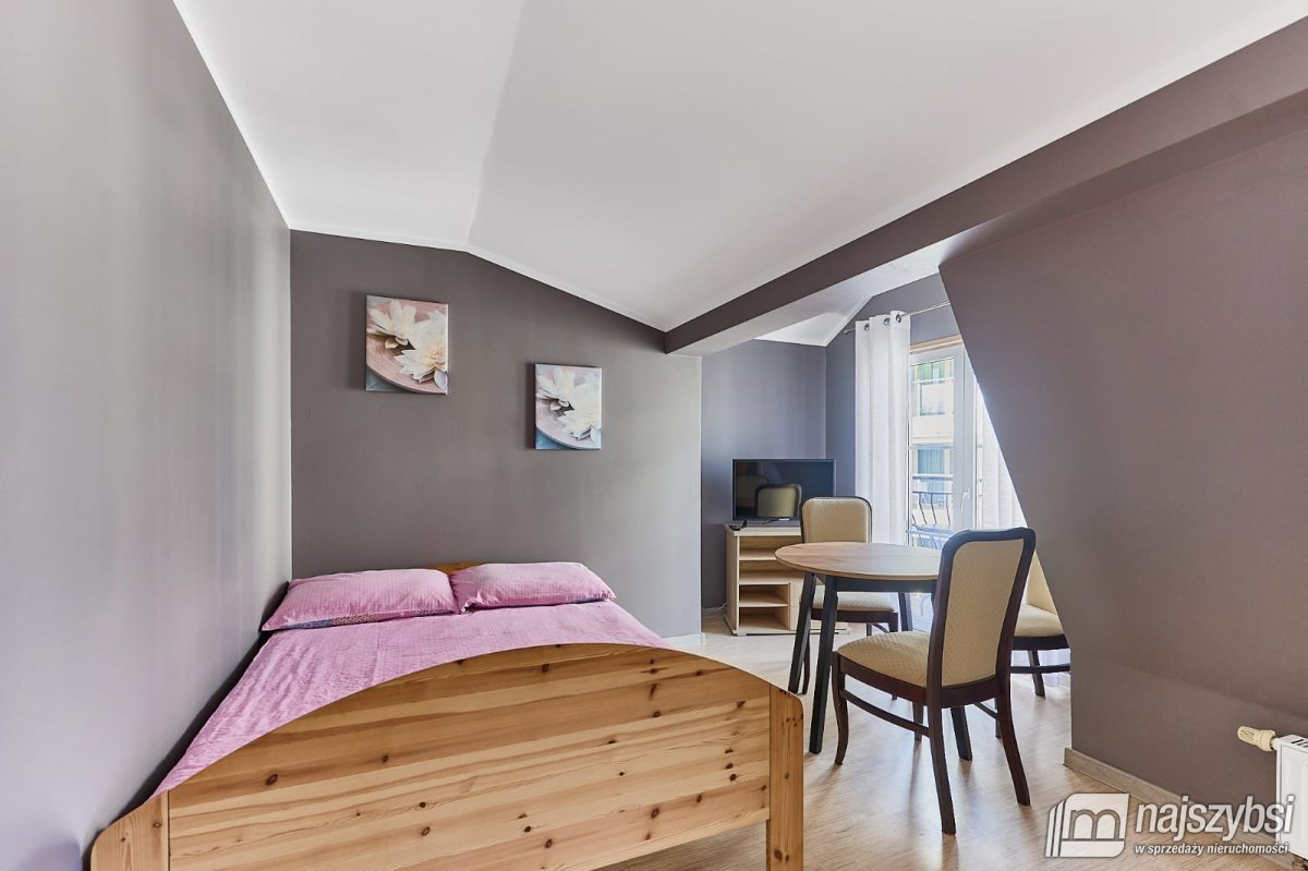 Międzyzdroje - 10 pokoi wczasowych 200 m od morza (1)