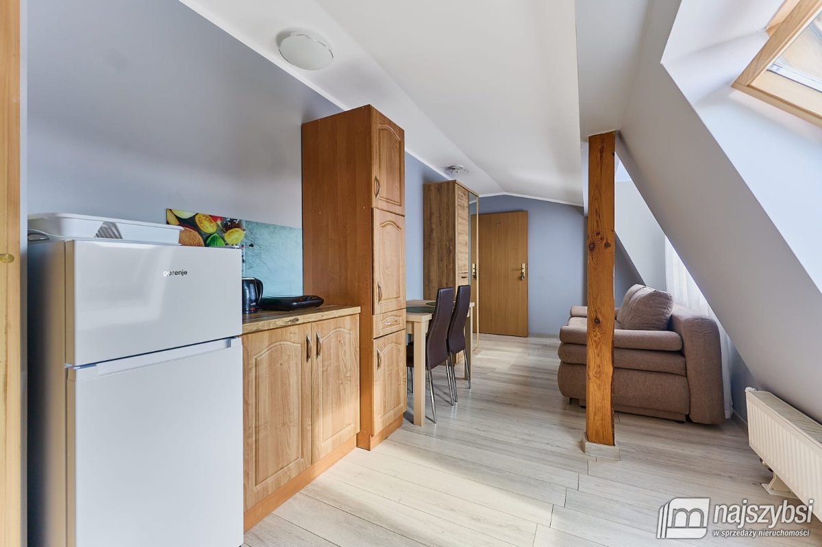 Międzyzdroje - 10 pokoi wczasowych 200 m od morza (19)