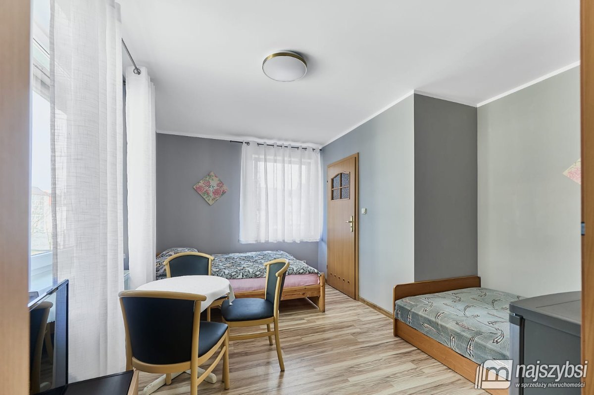 Międzyzdroje - 10 pokoi wczasowych 200 m od morza (22)