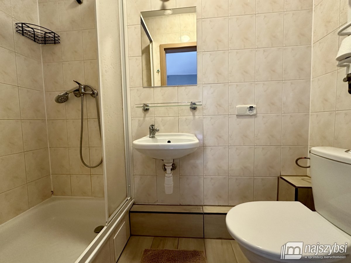 Międzyzdroje - 10 pokoi wczasowych 200 m od morza (7)