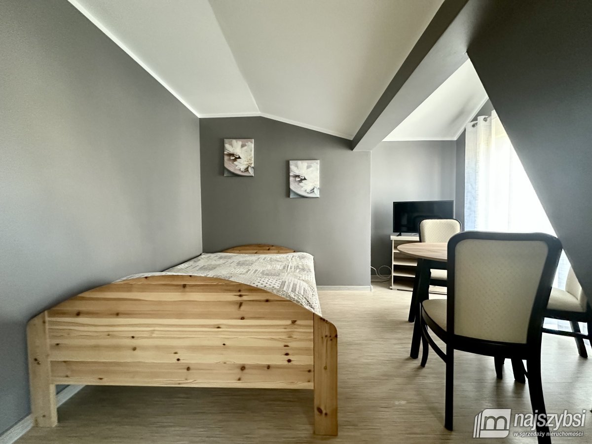 Międzyzdroje - 10 pokoi wczasowych 200 m od morza (9)