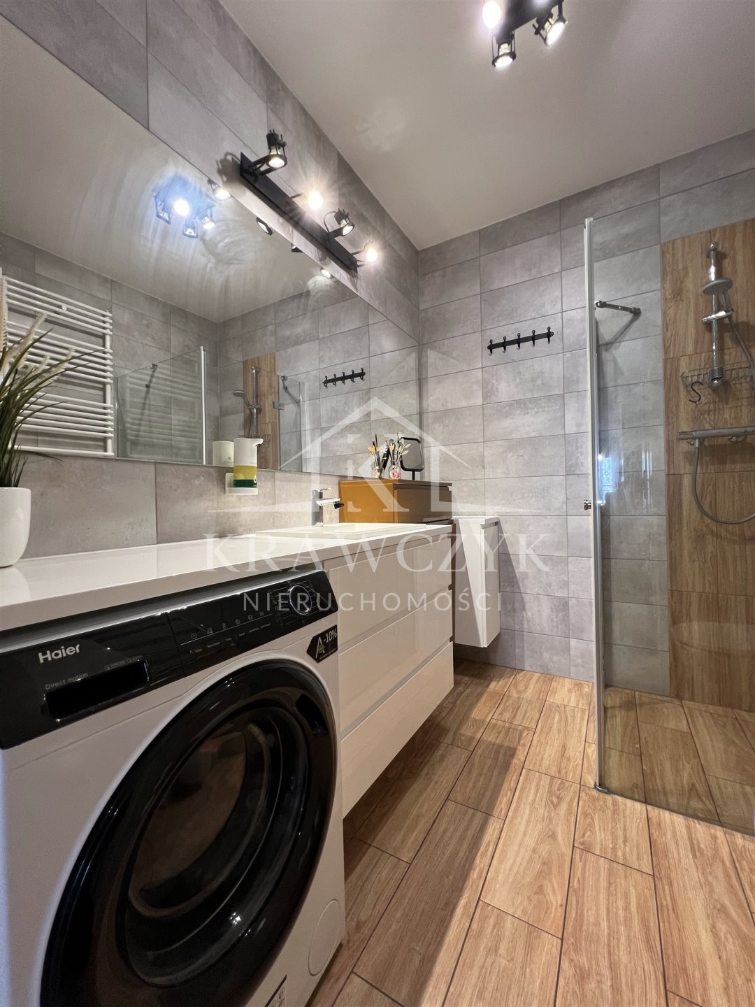 3 pokoje, 2piętro, winda, balkon, komórka-GUMIEŃCE (11)