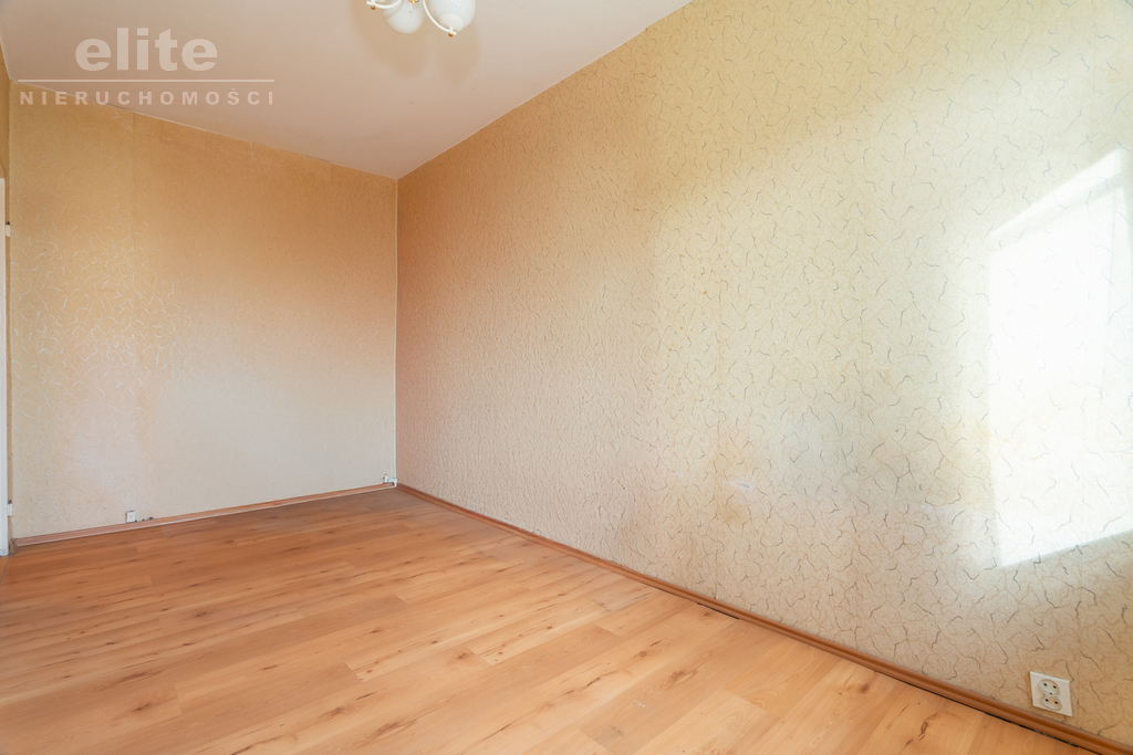 3 pokoje, duży balkon, piwnica (7)