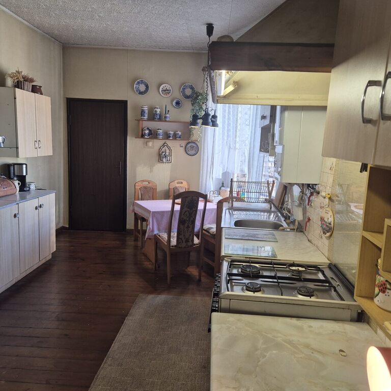 Adaptacja poddasza bez skosów1962r. 82m-580tys. (2)