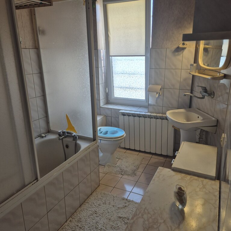 Adaptacja poddasza bez skosów1962r. 82m-580tys. (8)