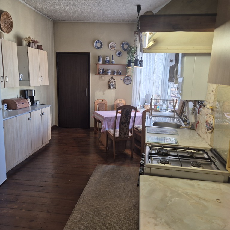 Adaptacja poddasza bez skosów1962r. 82m-580tys. (7)