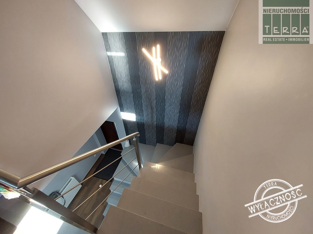 DOM + FIRMA W JEDNYM (23)