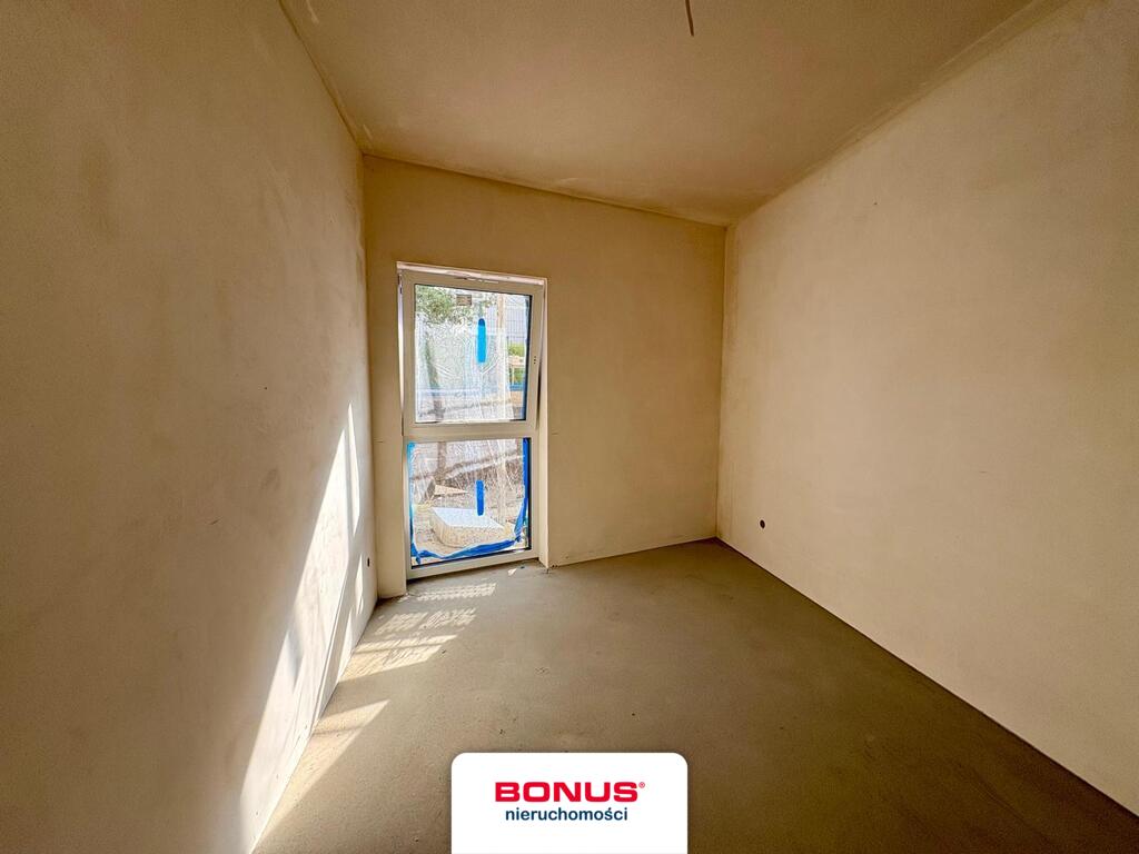 2 pokoje z ogródkiem na Warszewie (4)