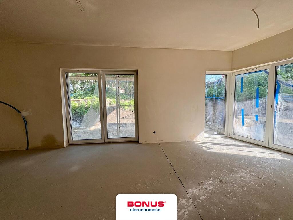 2 pokoje z ogródkiem na Warszewie (5)