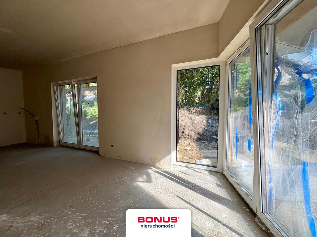 2 pokoje z ogródkiem na Warszewie (2)