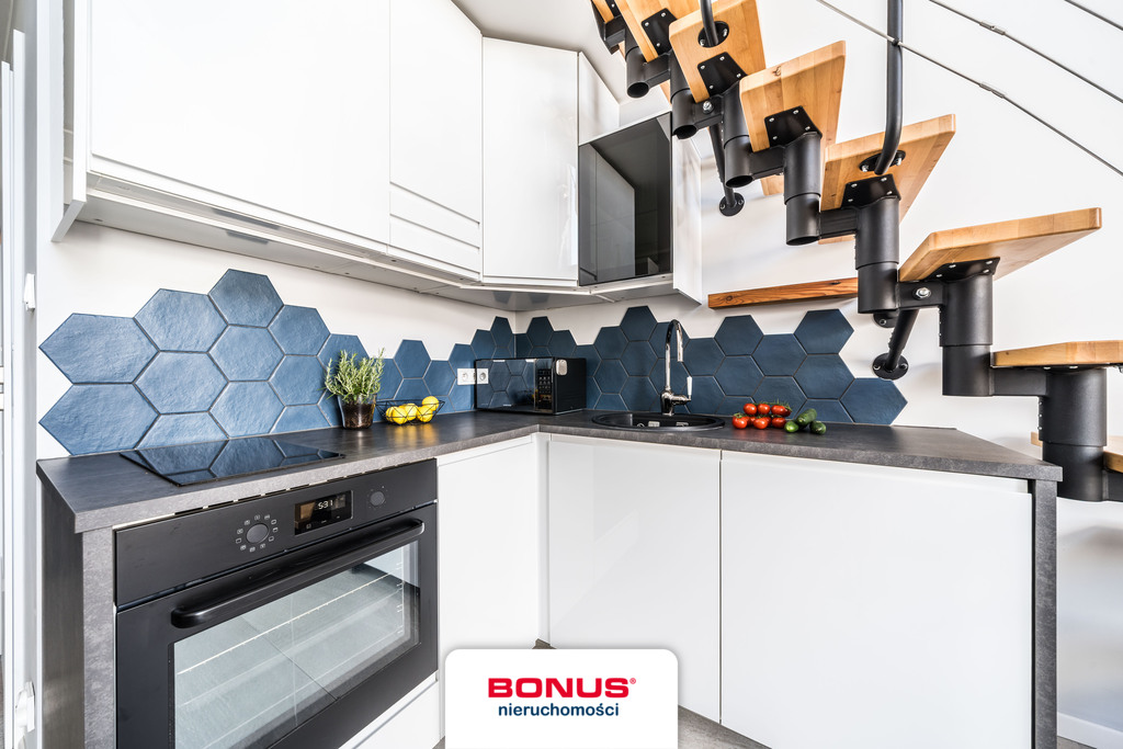 Rezerwacja - Rezerwacja - Rezerwacja (2)