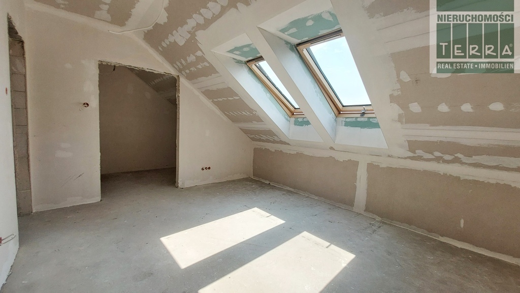 Bliźniak w stanie deweloperskim OCHLA (13)