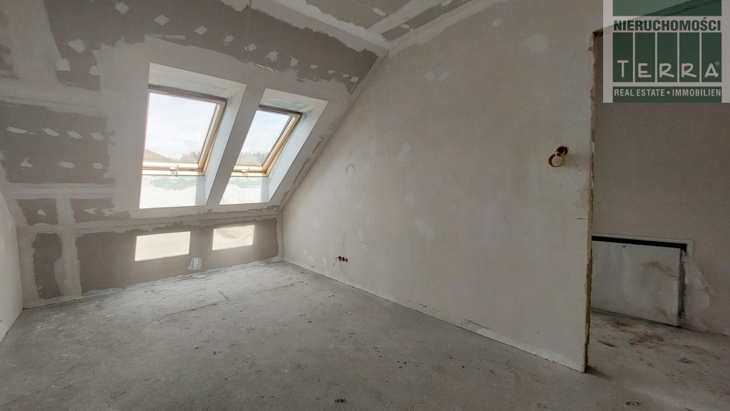 Bliźniak w stanie deweloperskim OCHLA (15)