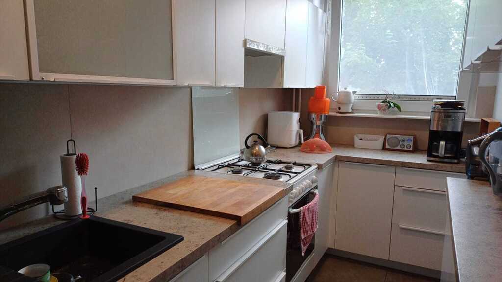 Mieszkanie trzypokojowe z balkonem 59,40 mkw. (7)