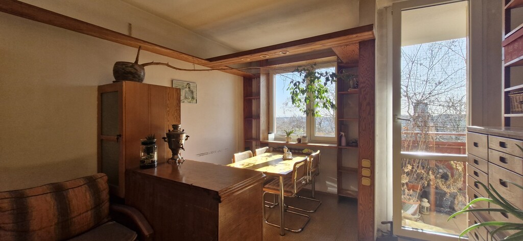 Mieszkanie trzypokojowe z balkonem 59,40 mkw. (2)