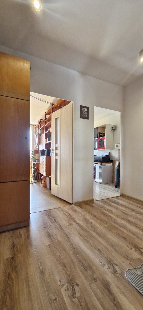 Mieszkanie trzypokojowe z balkonem 59,40 mkw. (11)