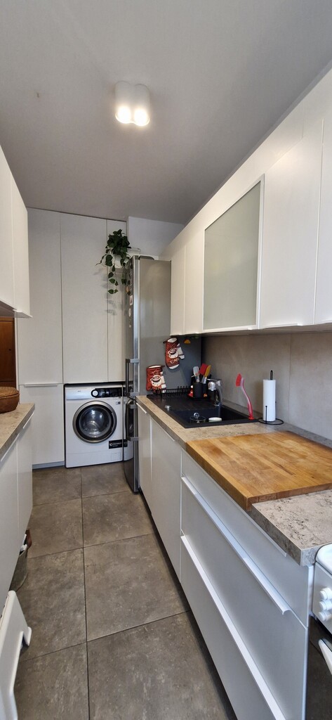 Mieszkanie trzypokojowe z balkonem 59,40 mkw. (9)