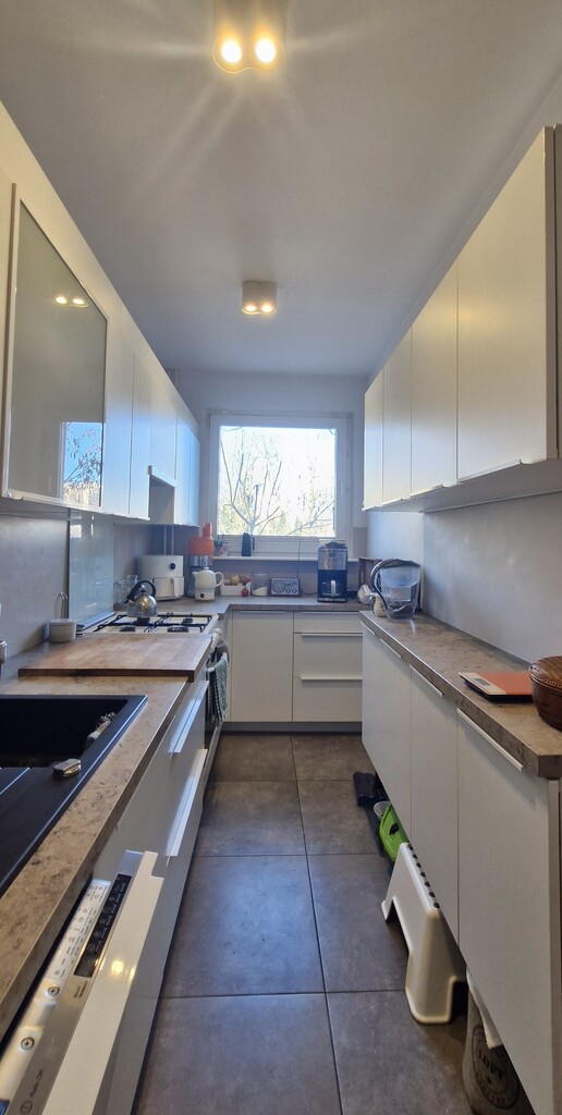 Mieszkanie trzypokojowe z balkonem 59,40 mkw. (10)