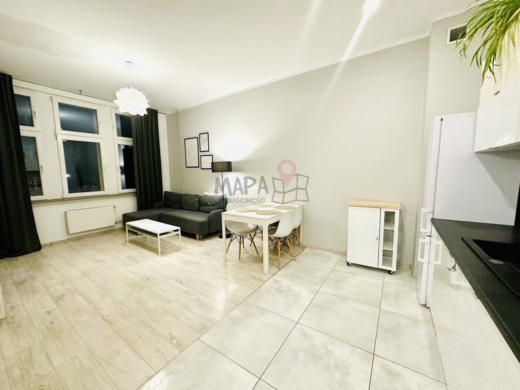 2 pokoje w idealnej lokalizacji (balkon i parking) (2)