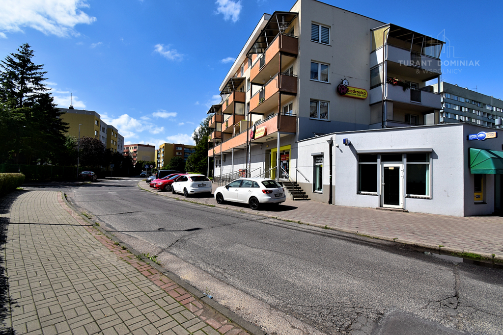 Lokal handlowy w widocznym punkcie (4)