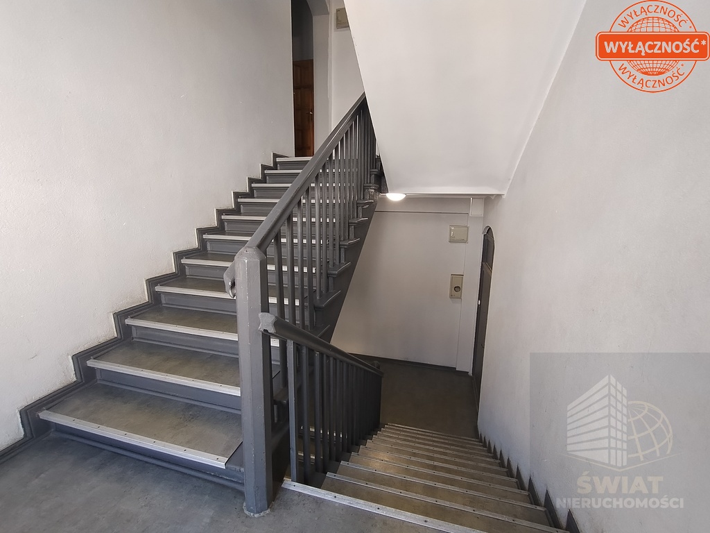 Śródmieście rozkładowe 75 m2 z miejscem postojowym (9)