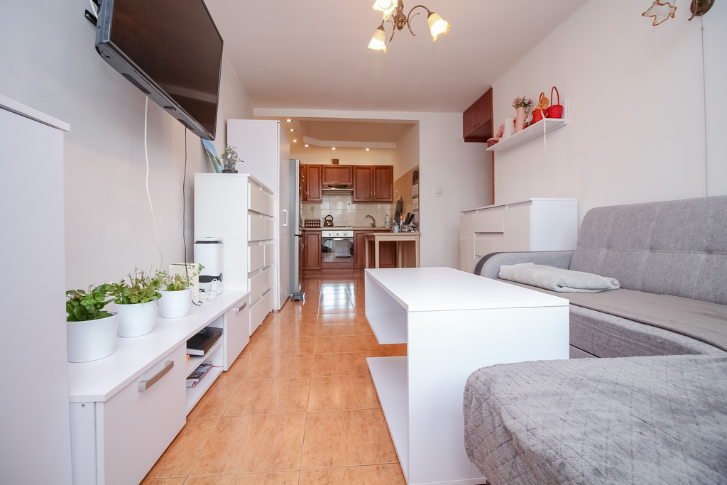 Cena w dół!! 2 pokoje >> obok Galerii Starówka << (1)