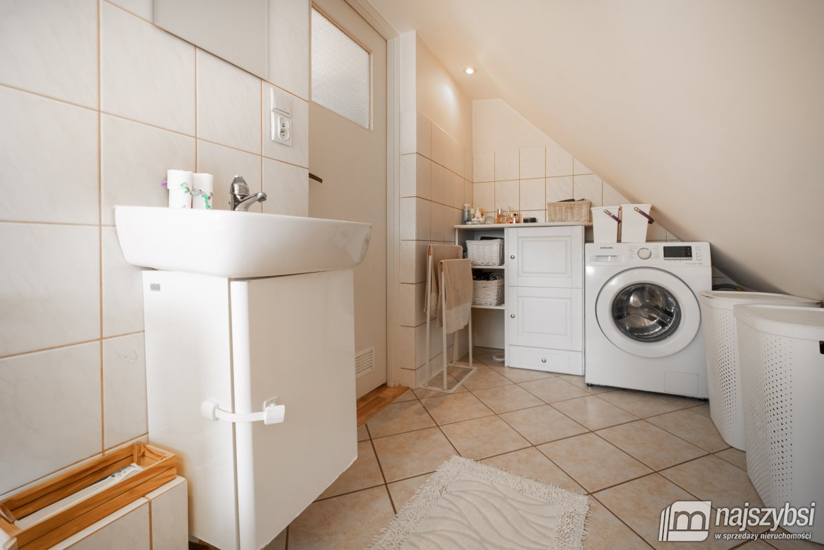 Danowo k. Goleniowa- dom wolnostojący (21)