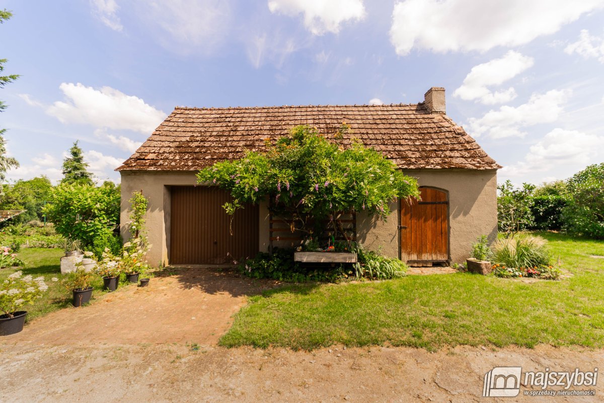 Danowo k. Goleniowa- dom wolnostojący (25)