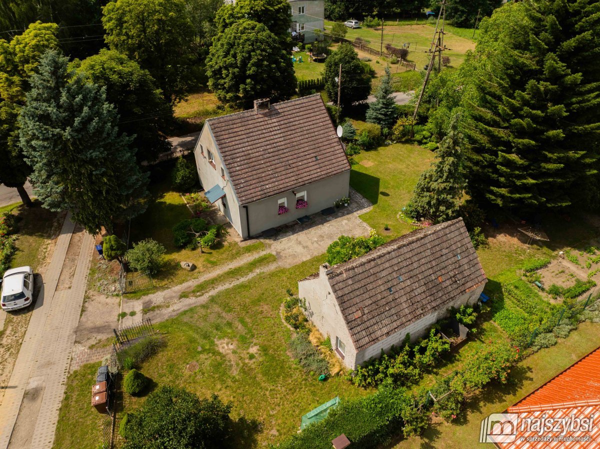 Danowo k. Goleniowa- dom wolnostojący (29)