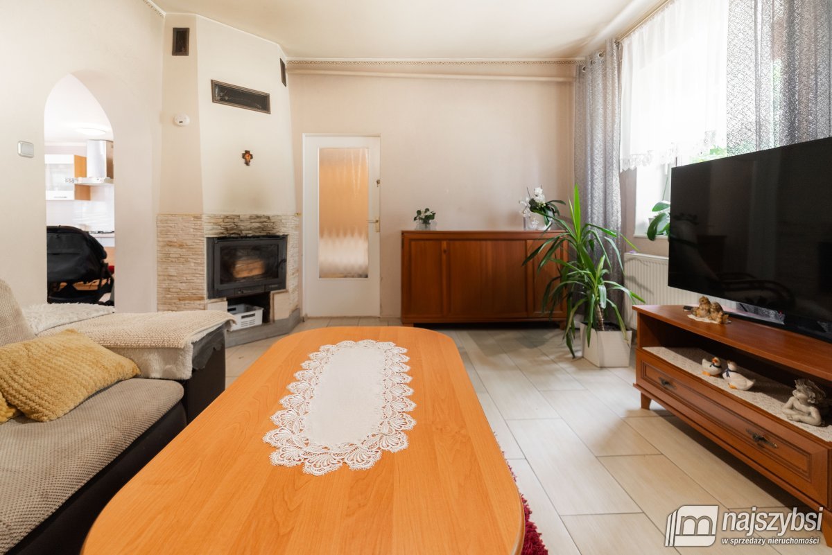 Danowo k. Goleniowa- dom wolnostojący (6)