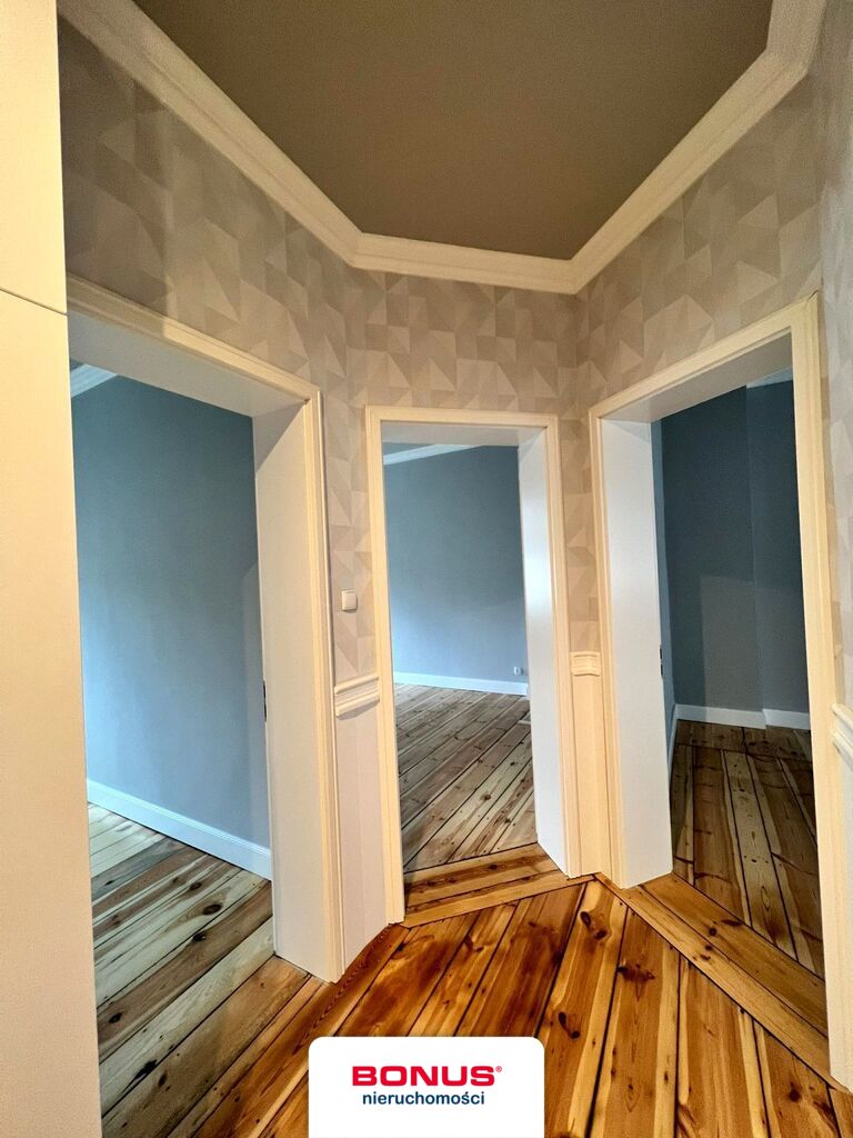 Trzypokojowe mieszkanie niedaleko Wałów Chrobrego (4)