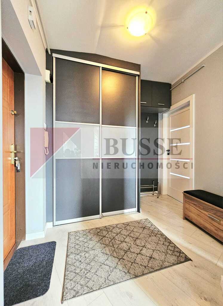 3 pokoje przy al. Jana Pawła II - wysoki standard! (19)