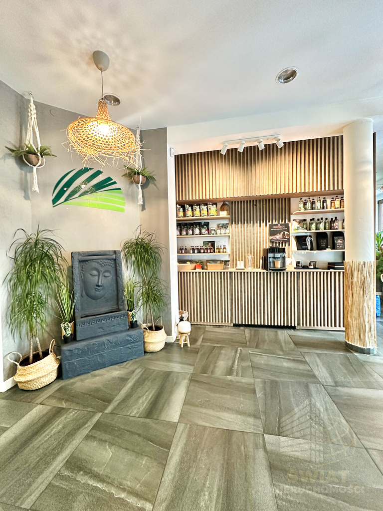 Lokal na wynajem  97,3 m2 w centrum miasta (4)