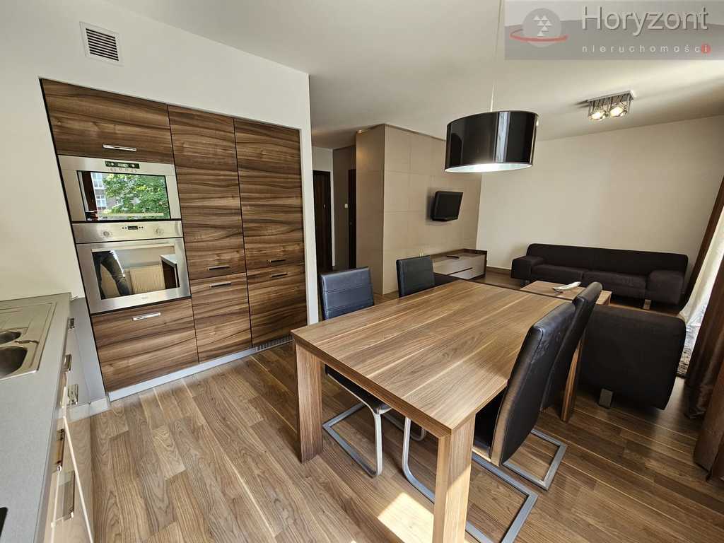 Apartament 3pok.,winda, garaż, balkon - Centrum (4)