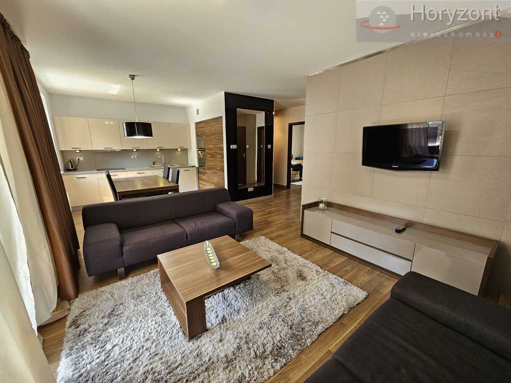 Apartament 3pok.,winda, garaż, balkon - Centrum (1)