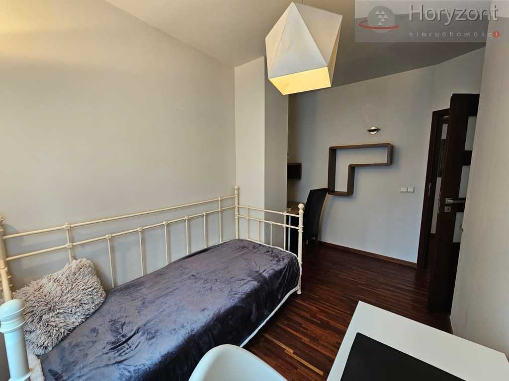 3pok 80m2, winda, garaż, 2008r. Pogodno Park (11)