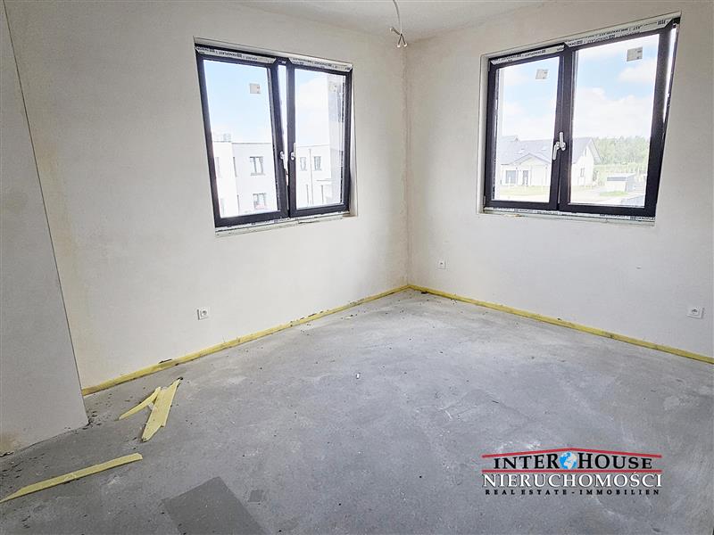 Dom bliźniak - Niekłonice  (11)